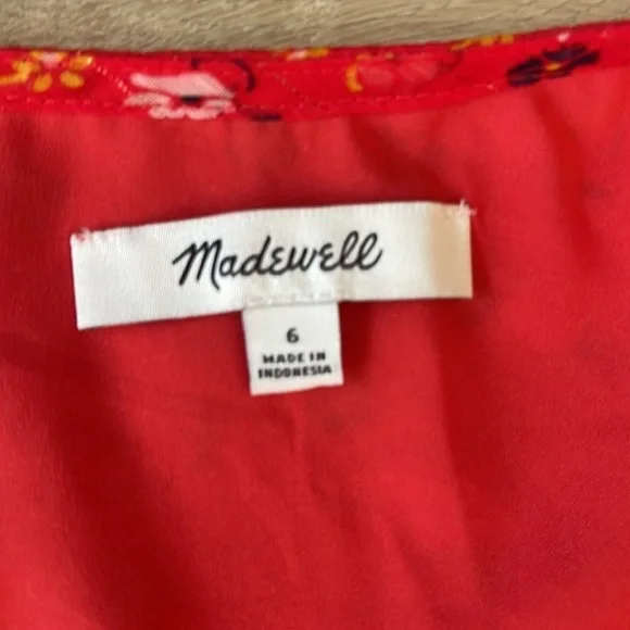 Madewell Tiered-Sleeve Peplum Top in Metallic Prairie Posies size 6 - Picture 3 of 15